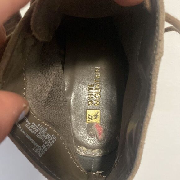 White Mountain Tan Heeled Booties - Picture 7 of 7